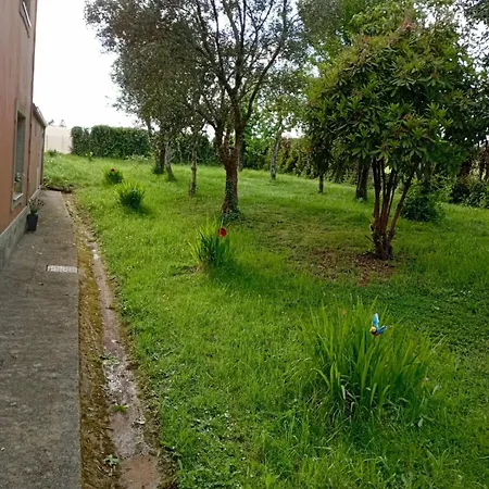 A Casa Do San Paio De Buscás Affittacamere Ordes